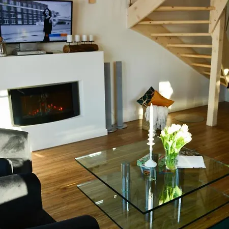 Okno Na Gorce 度假居 Frydman